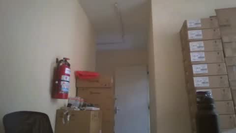 Snapshot of astro_boy_01 chatting on 10, 10, 2025 astro_boy_01 online show from 10, 10, 2025