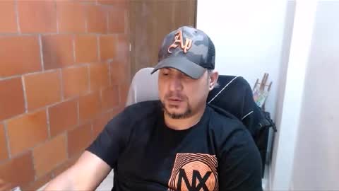 Snapshot of astton_nick chatting on 12, 1, 2025 Nick Astton online show from 12, 1, 2025