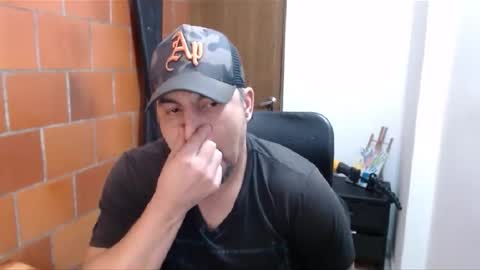Snapshot of astton_nick chatting on 14, 1, 2025 Nick Astton online show from 14, 1, 2025