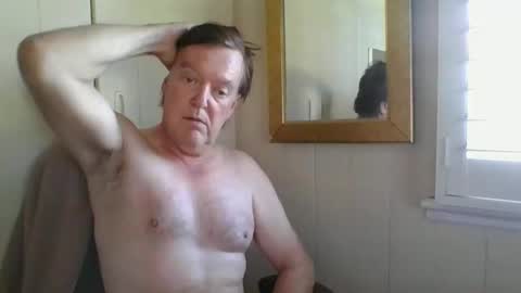 Snapshot of astute008 chatting on 8, 2, 2026 astute008 online show from 8, 2, 2026