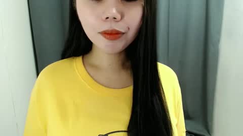 Snapshot of asuna_charming chatting on 20, 4, 2026 asuna_charming online show from 20, 4, 2026
