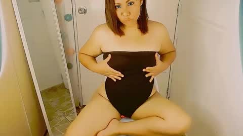 Snapshot of atenas18022 chatting on 8, 12, 2024 Xixi2024 online show from 8, 12, 2024