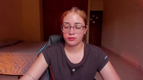 atenas online show from 22, 2, 2025