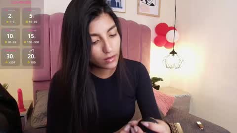 ateneaaa_ online show from 9, 4, 2026