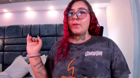 Atennea Diiossa online show from 28, 10, 2025