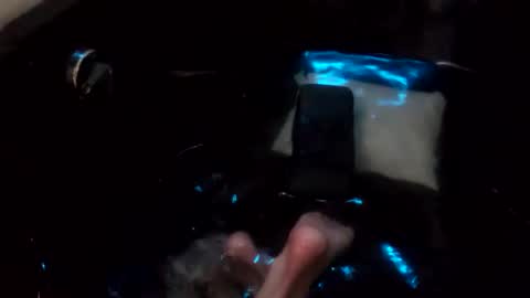 Snapshot of athandrew chatting on 5, 1, 2025 jonnyandrew online show from 5, 1, 2025