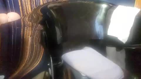 Snapshot of athandrew chatting on 10, 3, 2025 jonnyandrew online show from 10, 3, 2025