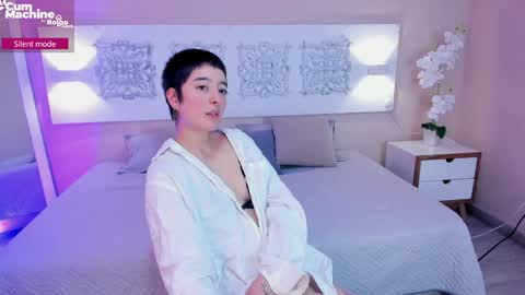 Snapshot of atheena__ chatting on 18, 5, 2026 Athenea online show from 18, 5, 2026