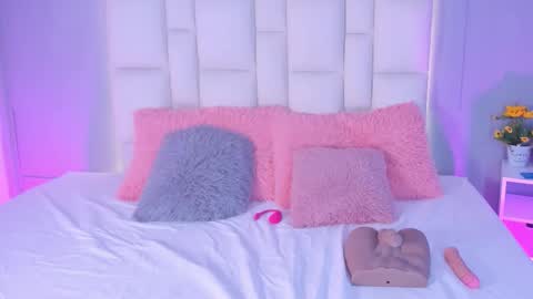 athenea__fox online show from 25, 11, 2025