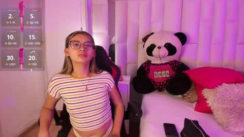 Snapshot of athenea_fox_ chatting on 31, 5, 2026 athenea fox online show from 31, 5, 2026