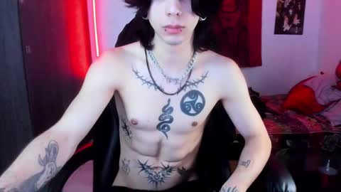 athenauwu online show from 5, 3, 2025