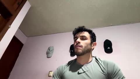 Snapshot of athlete_boy22 chatting on 16, 4, 2026 Atlas online show from 16, 4, 2026
