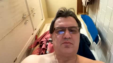 atozzzz online show from 11, 3, 2026