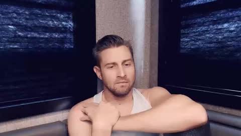 Snapshot of atxsb40 chatting on 29, 5, 2026 RateMyCock online show from 29, 5, 2026