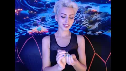 Aubrey online show from 12, 12, 2024