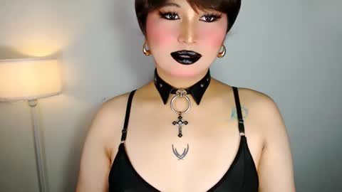 Snapshot of audreyholloway chatting on 15, 6, 2026 Audrey online show from 15, 6, 2026