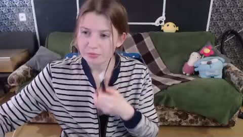 Verona nika online show from 8, 3, 2025