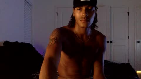 augiexrated online show from 31, 3, 2026