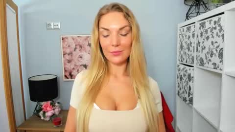 AulloraSensual online show from 9, 2, 2025