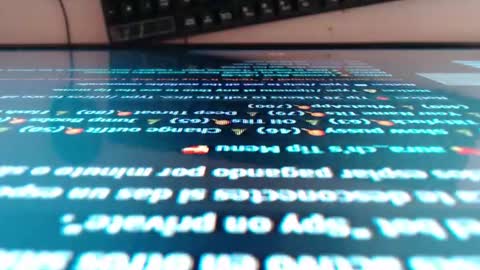 Aura online show from 4, 12, 2025