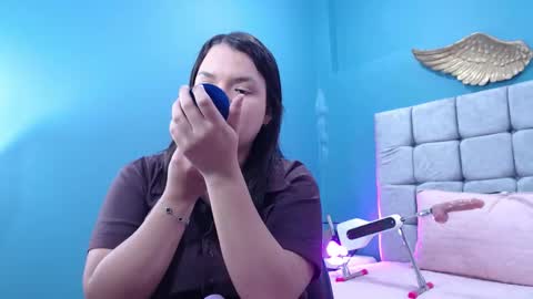 Aura Arnau online show from 12, 1, 2026