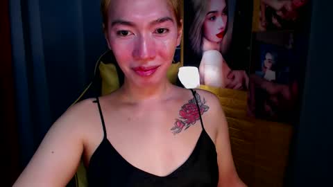 Miss awra online show from 12, 11, 2025