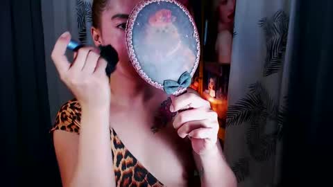 Miss awra online show from 24, 3, 2026