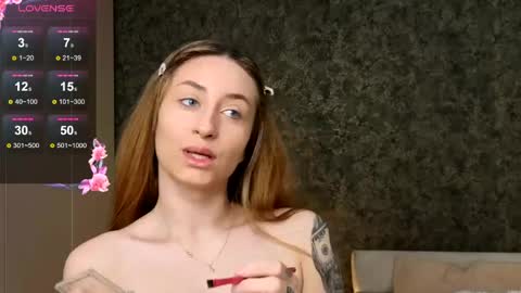 Snapshot of auram00n chatting on 19, 4, 2026 Aura online show from 19, 4, 2026
