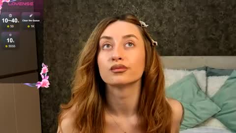 Snapshot of auram00n chatting on 21, 4, 2026 Aura online show from 21, 4, 2026