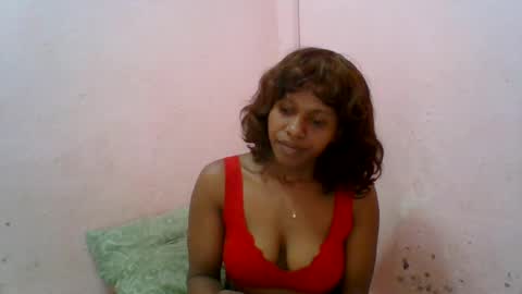 Snapshot of aurelia107 chatting on 19, 6, 2026 aurelia107 online show from 19, 6, 2026
