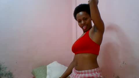 Snapshot of aurelia107 chatting on 9, 7, 2026 aurelia107 online show from 9, 7, 2026