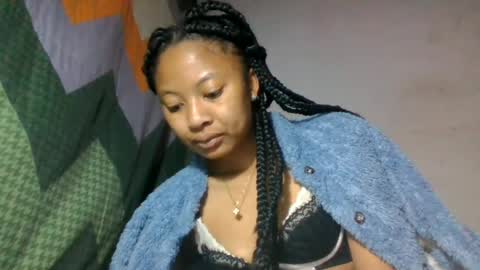 Snapshot of aurelie08 chatting on 30, 6, 2026 aurelie08 online show from 30, 6, 2026