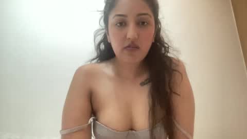 Snapshot of aurora_maharaj786 chatting on 25, 4, 2026 Aurora online show from 25, 4, 2026