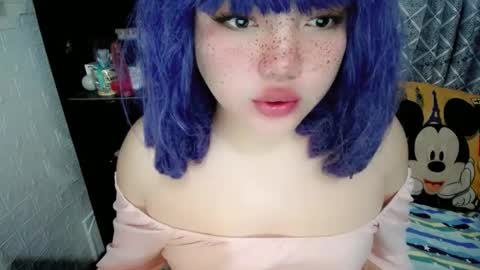 Snapshot of aurora_more chatting on 11, 1, 2025 cute online show from 11, 1, 2025