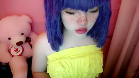 cute online show from 11, 5, 2026