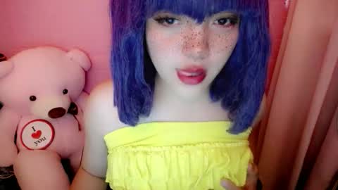 cute online show from 18, 5, 2026