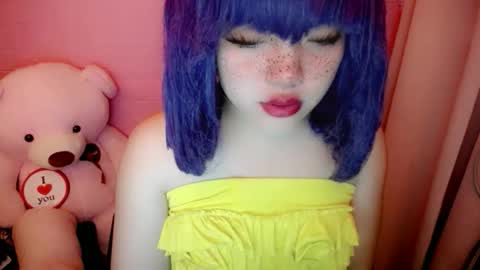 cute online show from 23, 5, 2026