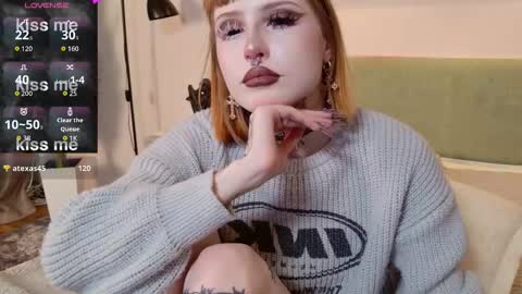 Snapshot of aurora_radiance chatting on 1, 3, 2026 Serena online show from 1, 3, 2026