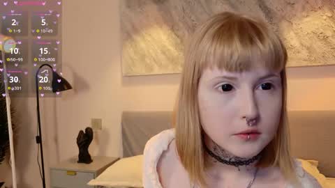 Snapshot of aurora_radiance chatting on 10, 5, 2026 Serena online show from 10, 5, 2026
