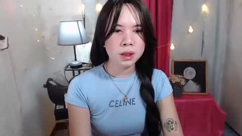 aurora xoxo online show from 10, 4, 2026