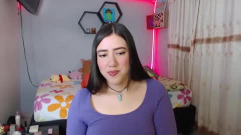 Snapshot of aurora_shy_ chatting on 7, 2, 2025 Aurora  online show from 7, 2, 2025