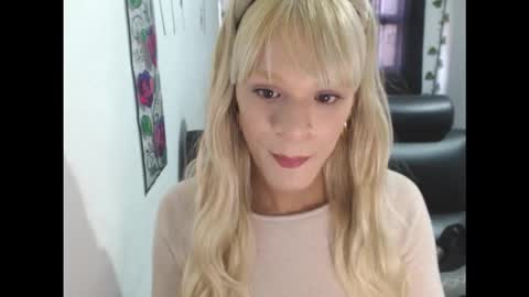 AURORA online show from 12, 11, 2025