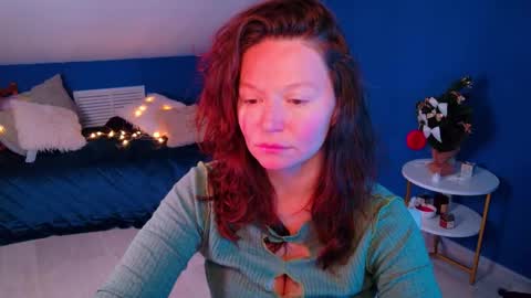 auroraborealis__ online show from 11, 1, 2026