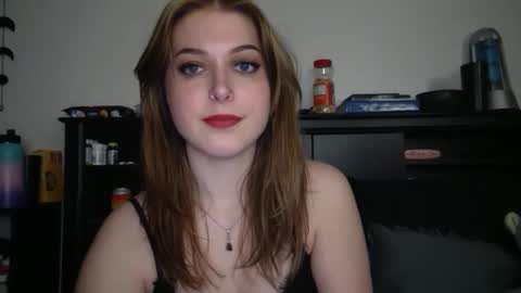 Snapshot of auroralightz1 chatting on 22, 12, 2025 auroralightz1 online show from 22, 12, 2025