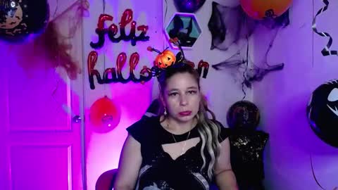 Snapshot of aurorarojas chatting on 21, 10, 2025 Aurora Rojas online show from 21, 10, 2025