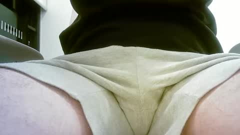 Snapshot of aussie5892 chatting on 14, 2, 2025 Justin online show from 14, 2, 2025