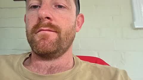Snapshot of aussie_dadbod6969 chatting on 3, 8, 2026 aussie_dadbod6969 online show from 3, 8, 2026