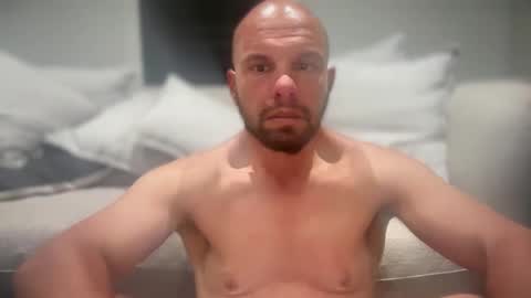 Snapshot of aussieboycal chatting on 1, 5, 2026 aussieboycal online show from 1, 5, 2026