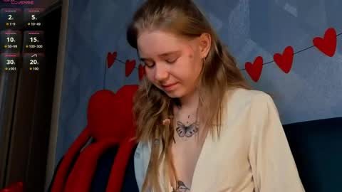 Snapshot of austeja_ona chatting on 15, 5, 2026 Aya online show from 15, 5, 2026