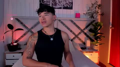 Snapshot of austin_connorr chatting on 17, 5, 2026 austin online show from 17, 5, 2026